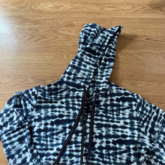 NWOT Johnny Was Blue Tie Dye Zip Up Hoodie Size Medium - Picture 4 of 9